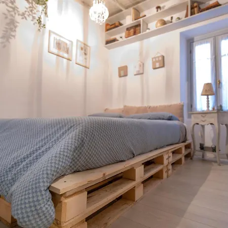Boutique In Trastevere