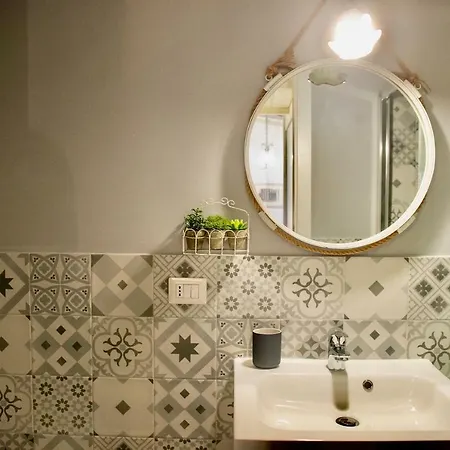 Boutique In Trastevere Apartament *